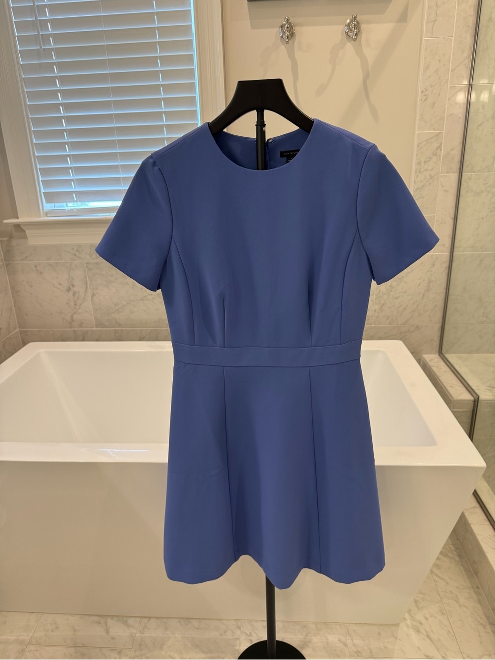 Ann Taylor Short-Sleeve A-Line Dress in Periwinkle - Size 4